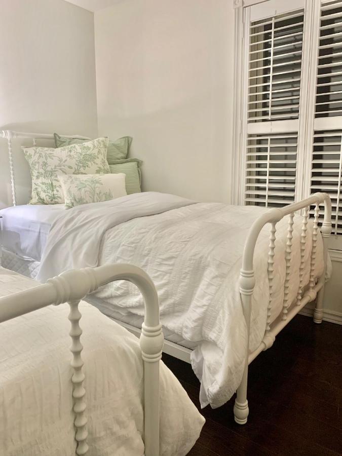 Plantation House Bed & Breakfast Port Hope Eksteriør bilde